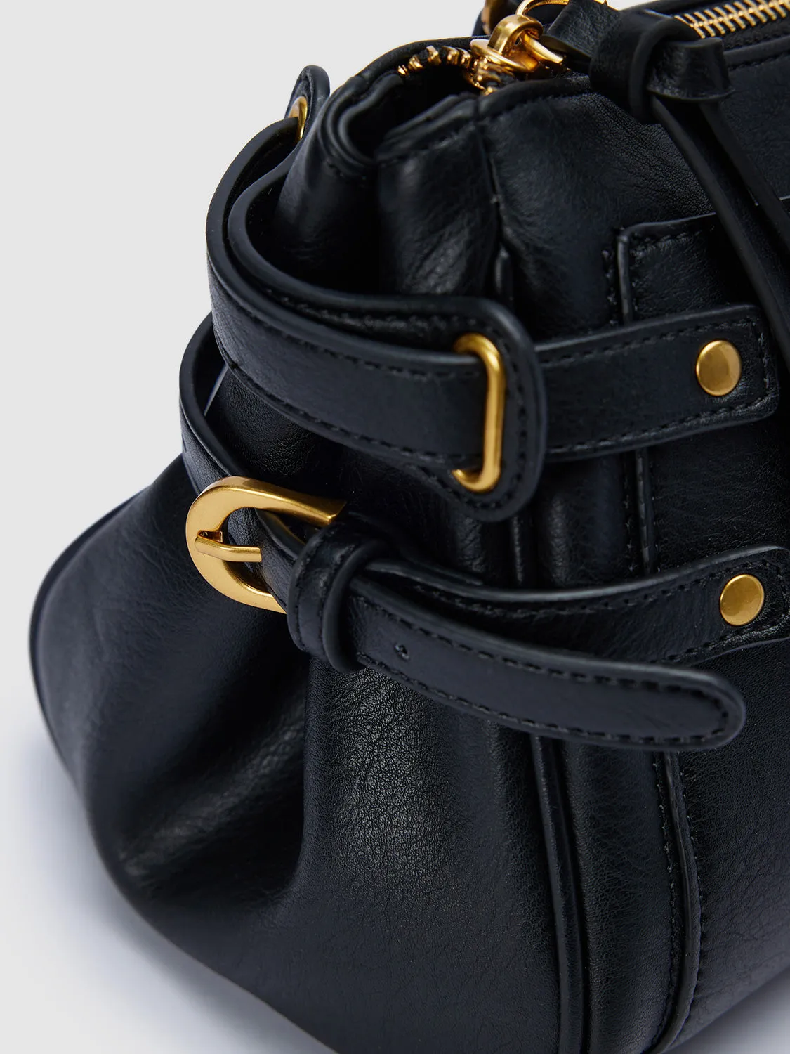 Metal Detail Bowling Shoulder Bags sold by Urban Revivo product image thumbnail 5