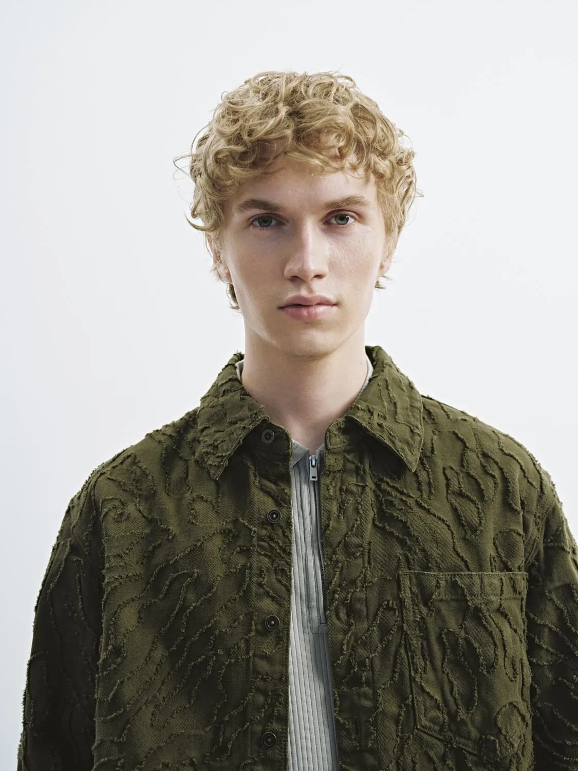 Patch Pocket Embroidered Shirts sold by Urban Revivo product image thumbnail 3