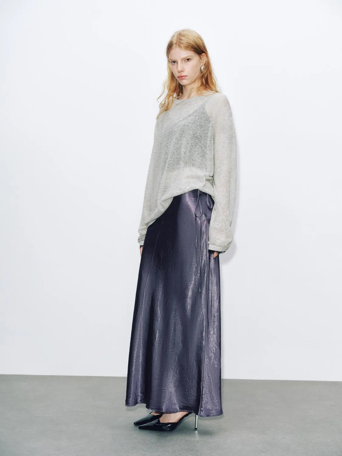 Long Sleeve Sheer Knitted T-Shirts sold by Urban Revivo product image thumbnail 4