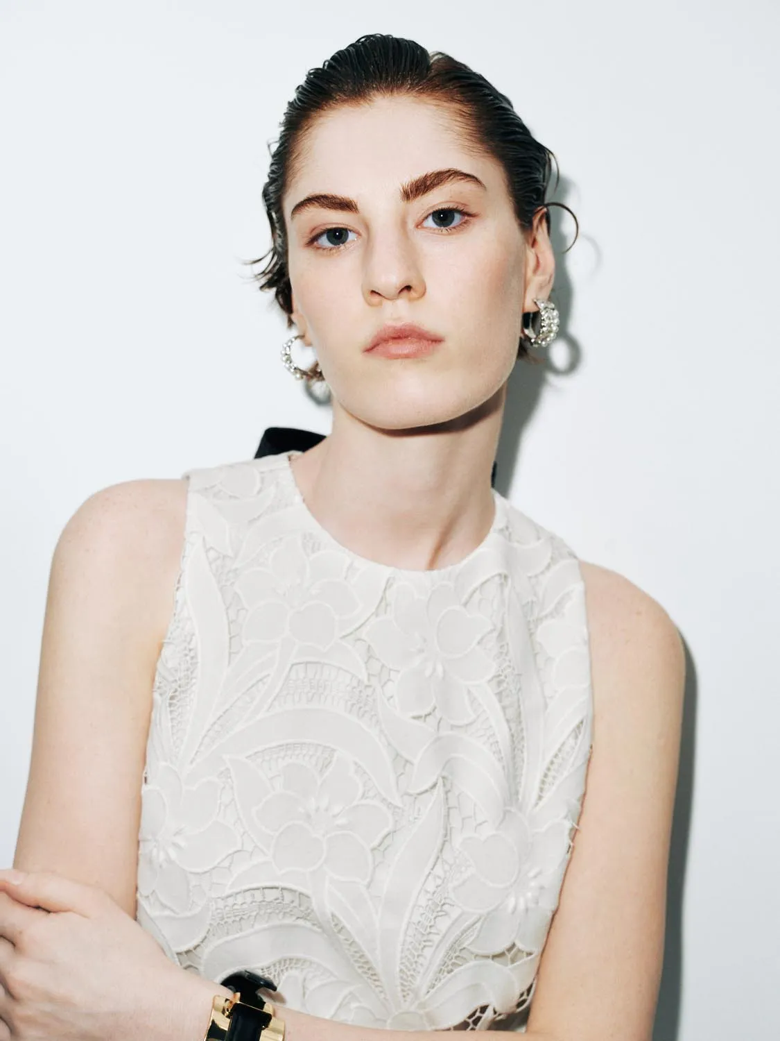 Laced Sleeveless Overhead Shirts sold by Urban Revivo product image thumbnail 3