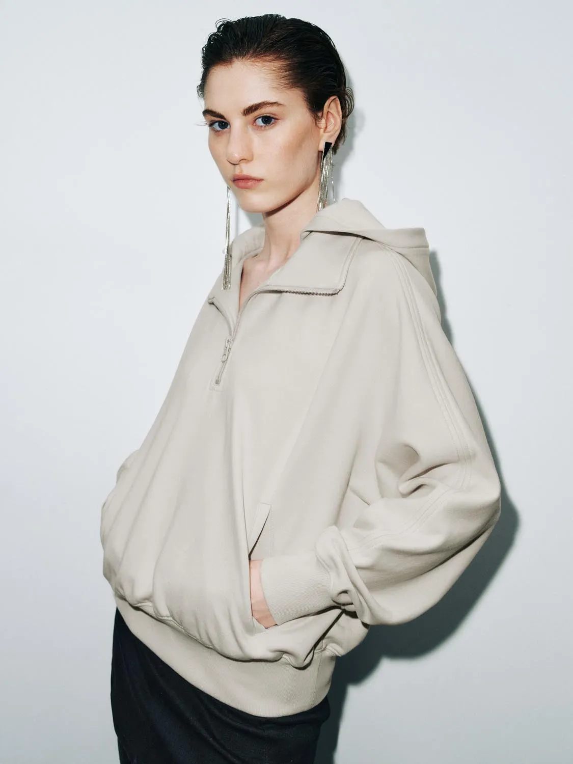 Oversize Half Zip Sweatshirts sold by Urban Revivo product image thumbnail 2