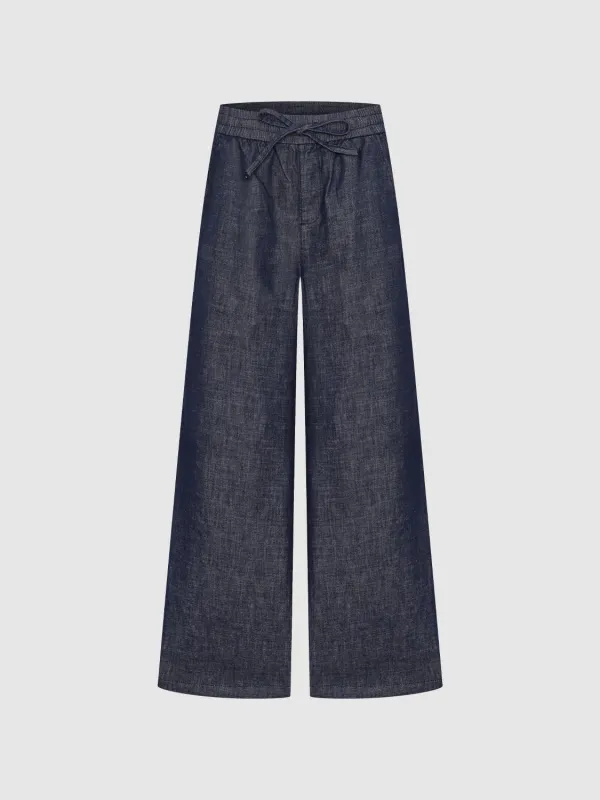 Pull-On Loose Flare Jeans sold by Urban Revivo