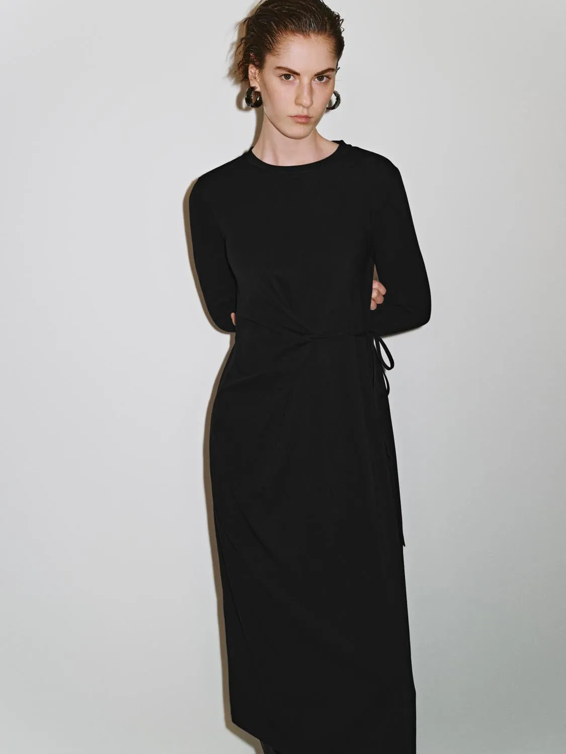 Long Sleeve Skater Midi Dresses sold by Urban Revivo product image thumbnail 5