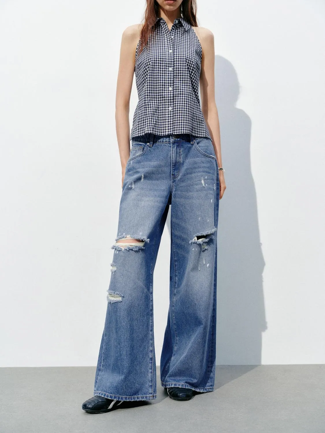 Ripped Wide Leg Jeans sold by Urban Revivo product image thumbnail 2