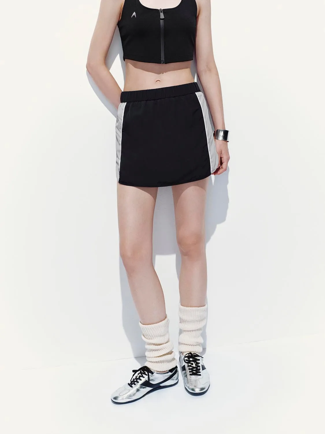 Pull-On A-Line Mini Skirts sold by Urban Revivo product image thumbnail 2