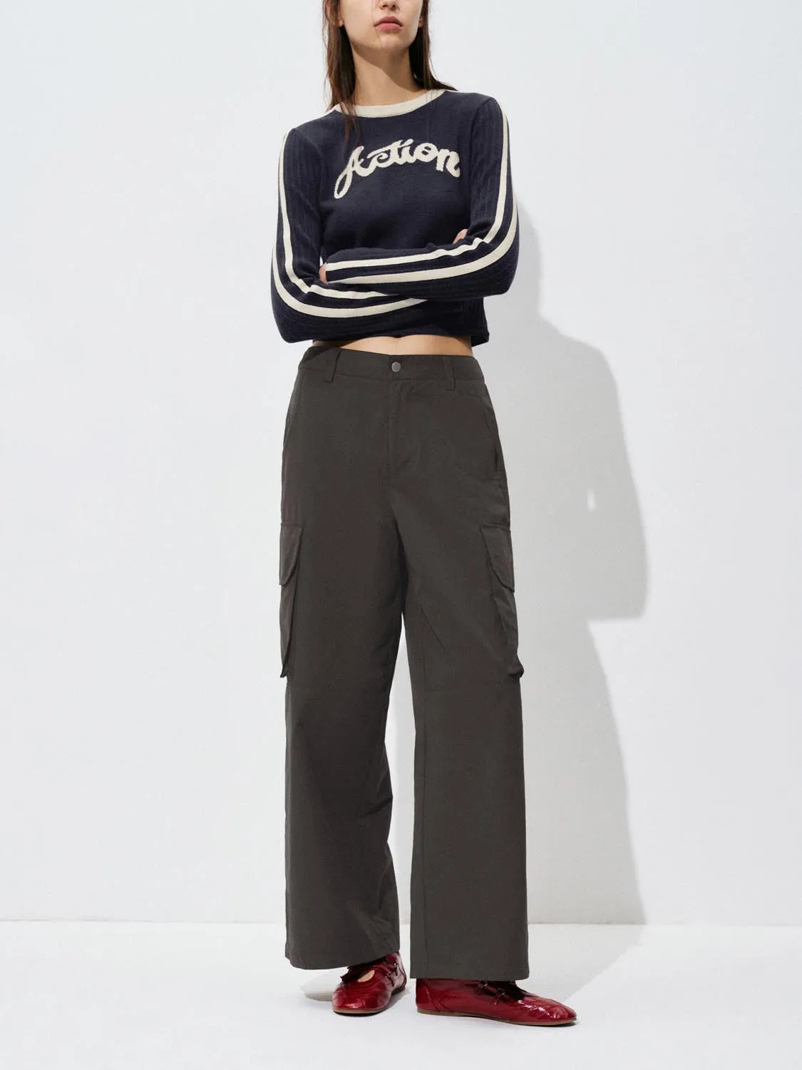 Flap Pockets Wide Leg Pants sold by Urban Revivo product image thumbnail 2