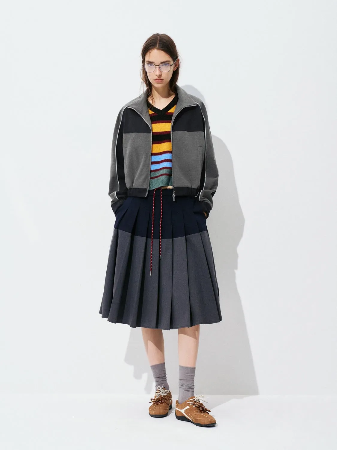 Contrast Full Zip Jackets sold by Urban Revivo product image thumbnail 4