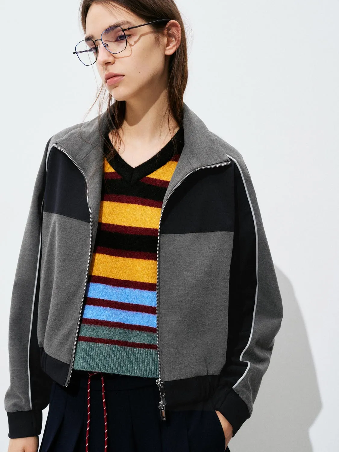 Contrast Full Zip Jackets sold by Urban Revivo product image thumbnail 3