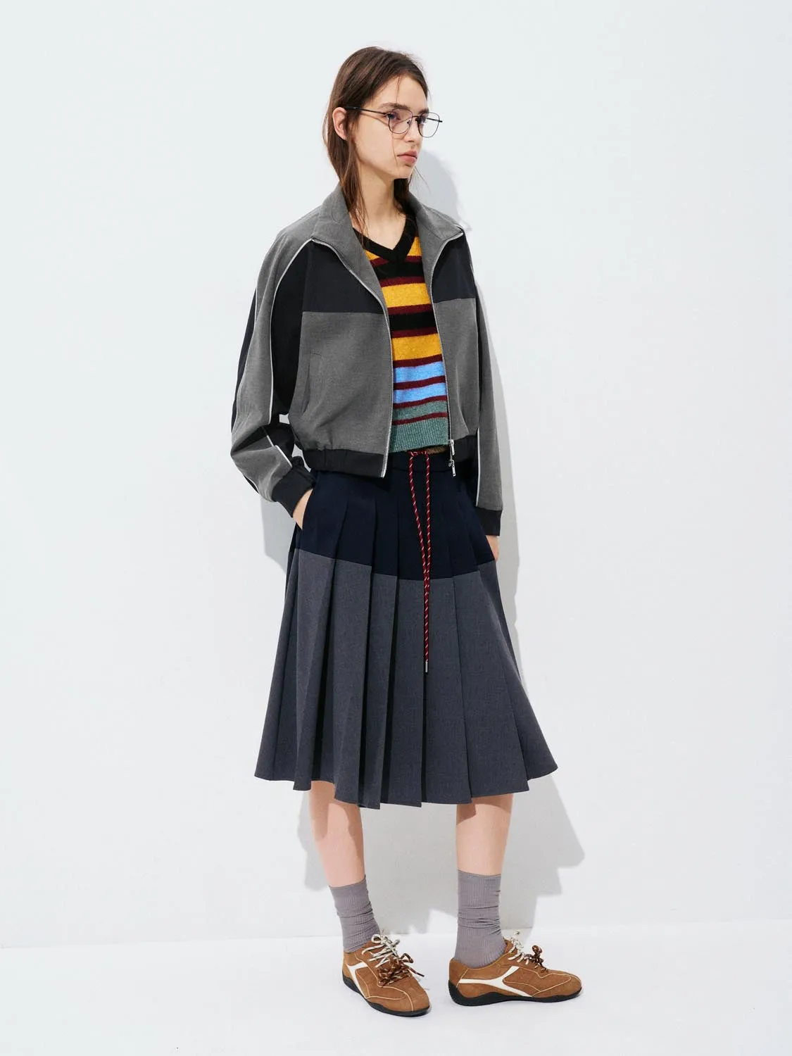 Contrast Full Zip Jackets sold by Urban Revivo product image thumbnail 5