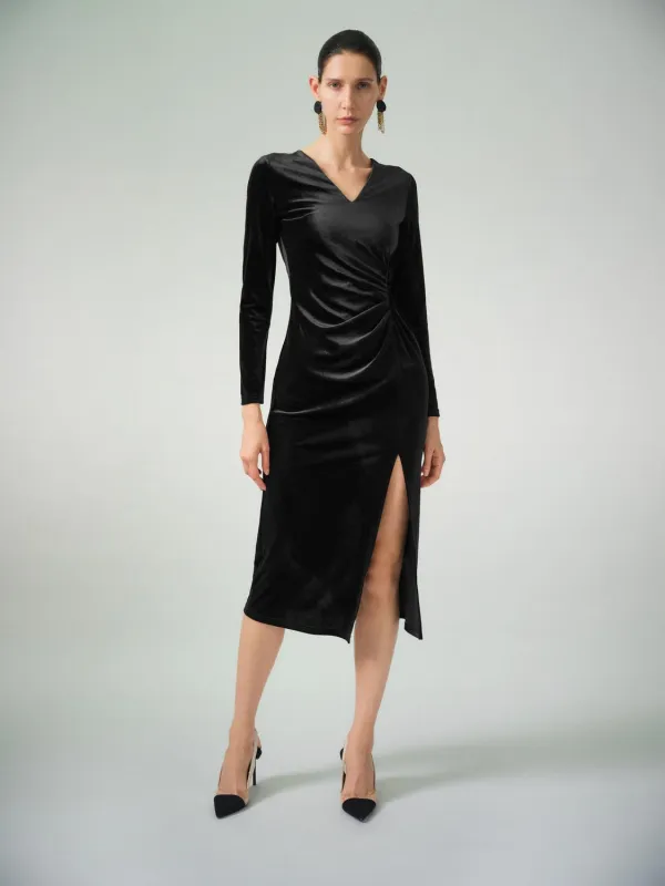 V-Neck Skinny-Fit Midi Dresses sold by Urban Revivo
