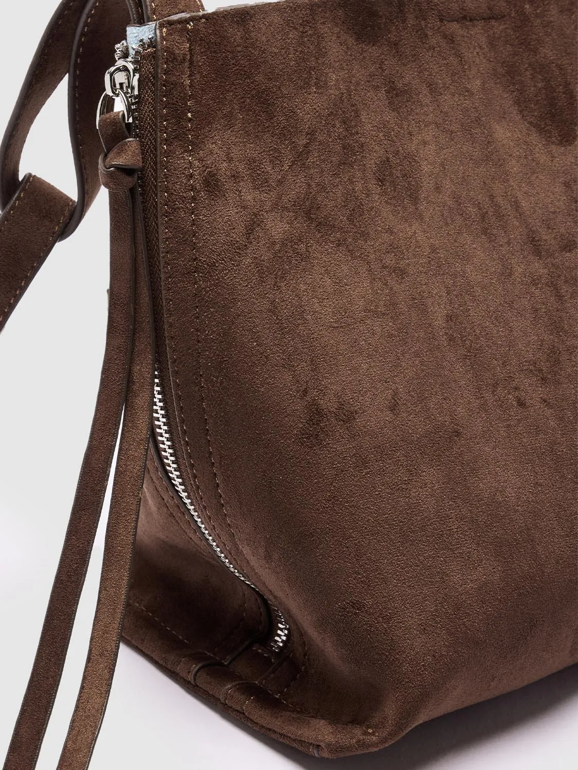 String Detail Shoulder Crossbody Bags sold by Urban Revivo product image thumbnail 5