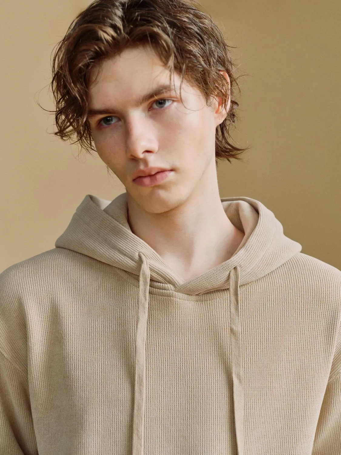 Extra-Thick Hooded Sweatshirts sold by Urban Revivo product image thumbnail 3