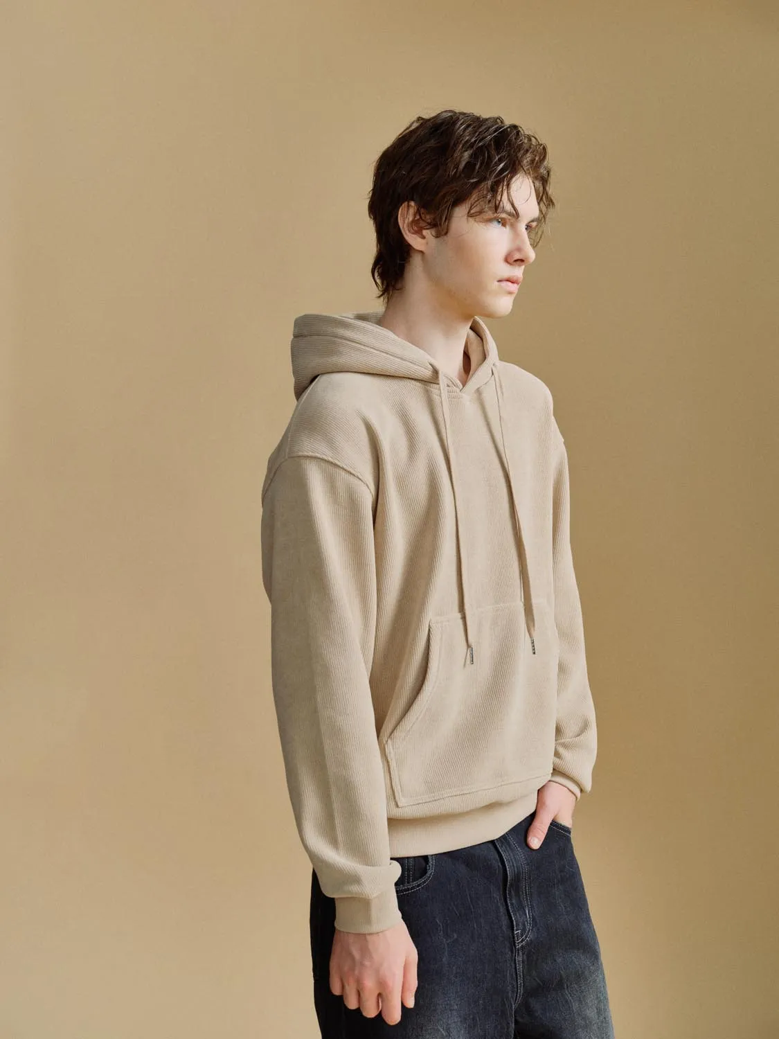 Extra-Thick Hooded Sweatshirts sold by Urban Revivo product image thumbnail 2