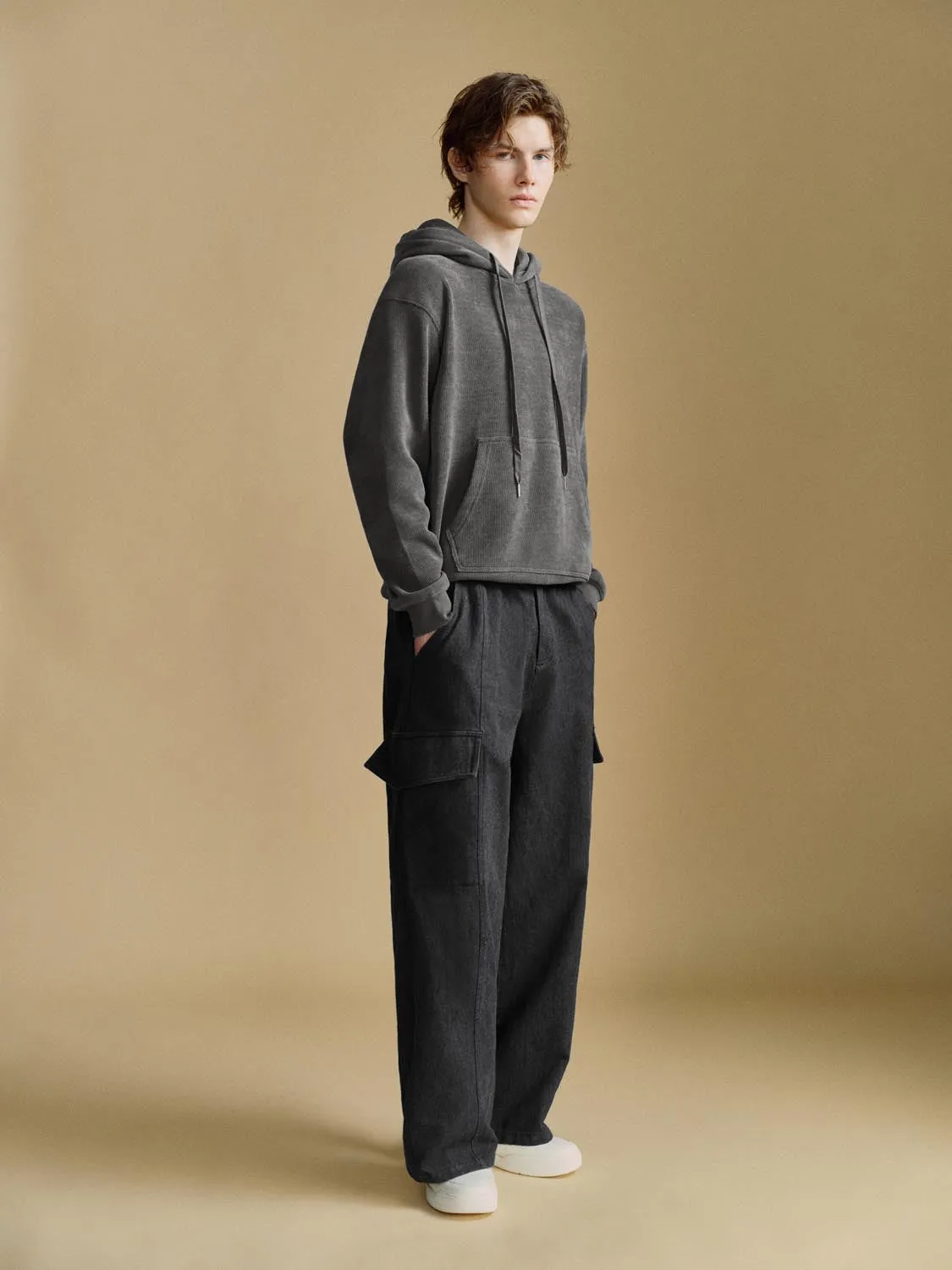 Extra-Thick Hooded Sweatshirts sold by Urban Revivo product image thumbnail 4