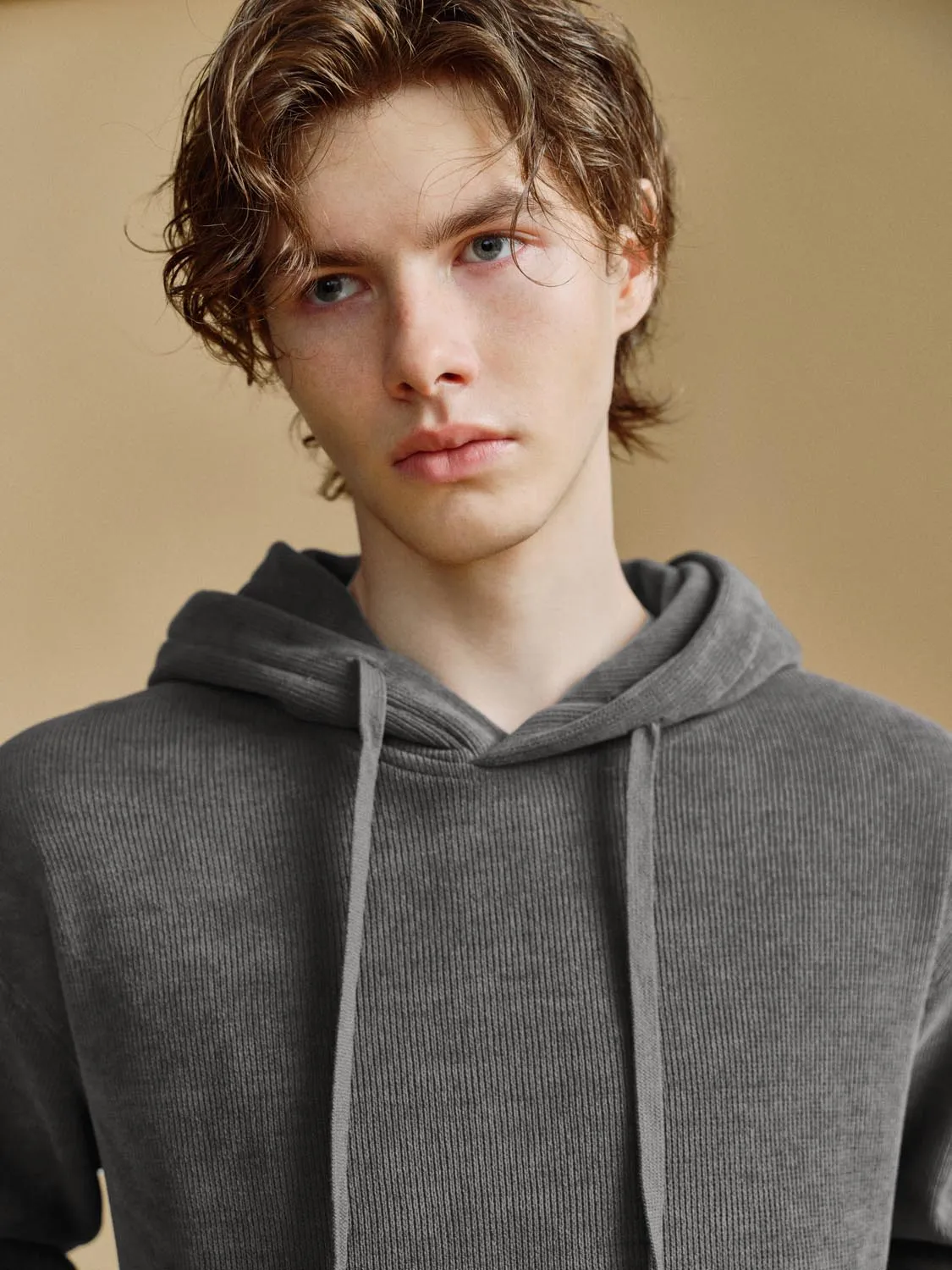 Extra-Thick Hooded Sweatshirts sold by Urban Revivo product image thumbnail 3