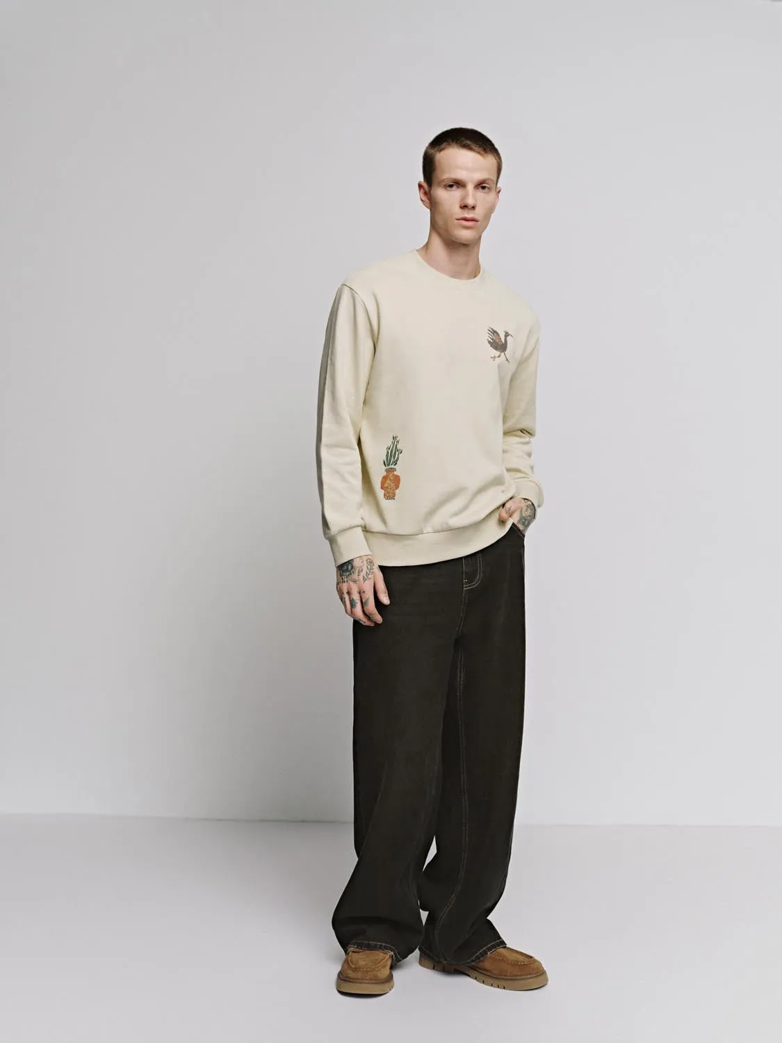 Printed Patch Detail Sweatshirts sold by Urban Revivo product image thumbnail 4
