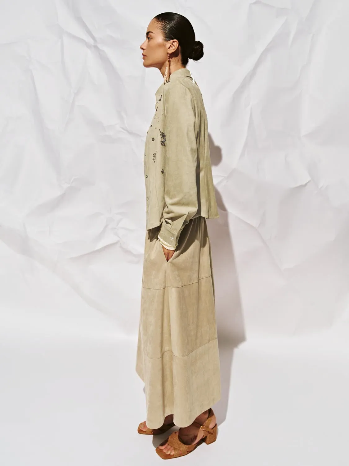 Floral Bead Long Sleeve Shirts sold by Urban Revivo product image thumbnail 4