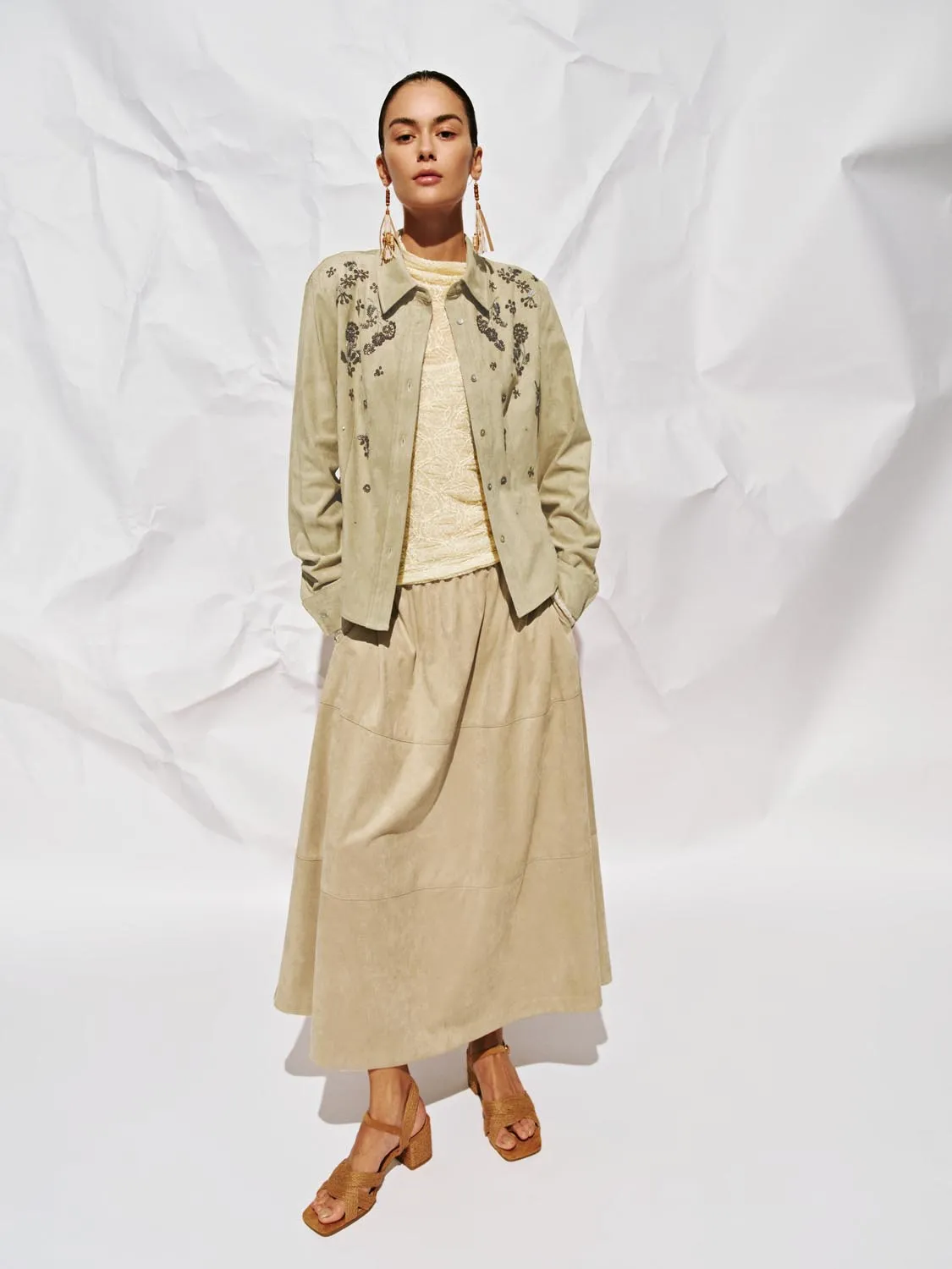 Floral Bead Long Sleeve Shirts sold by Urban Revivo product image thumbnail 5