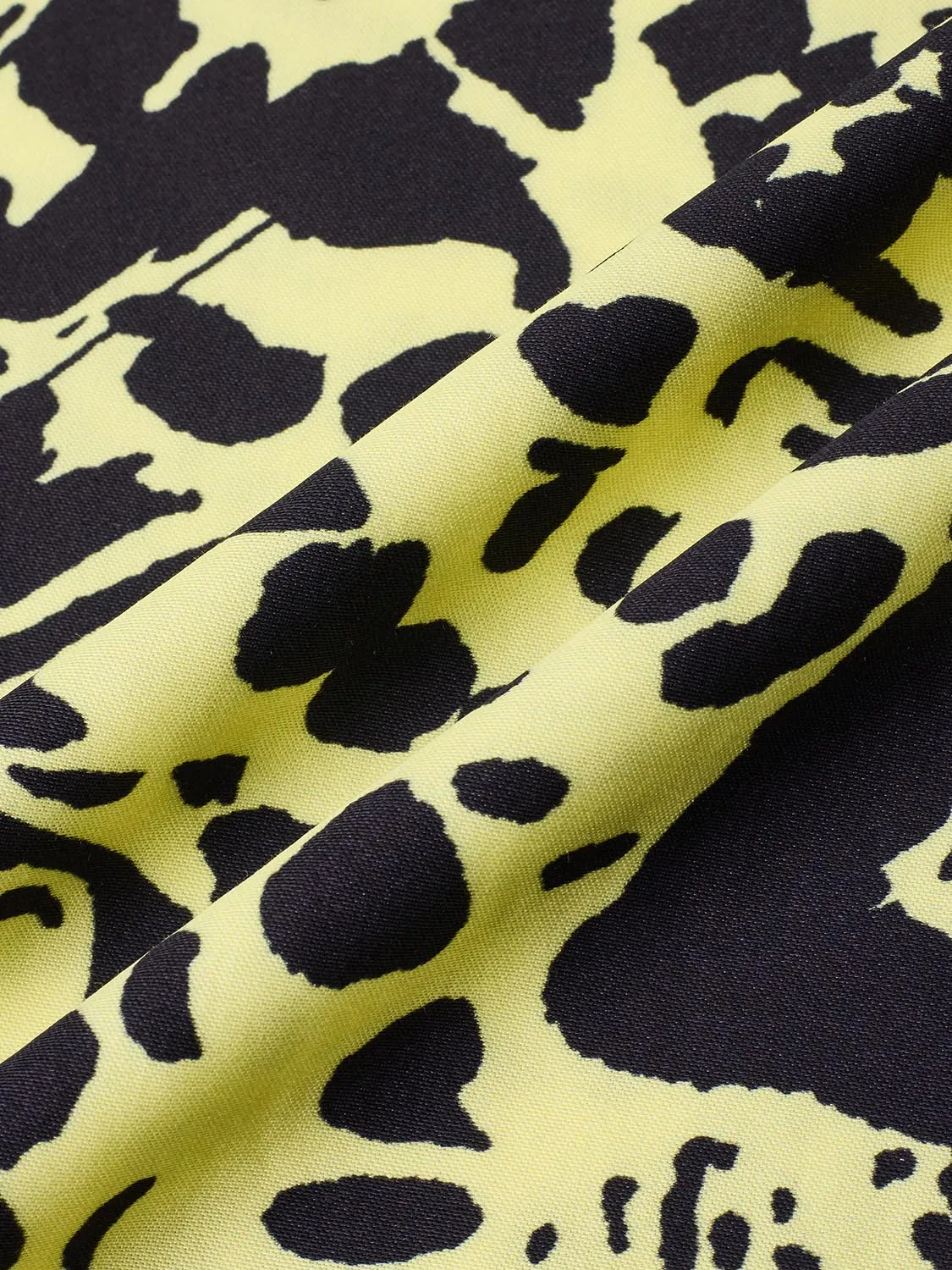 Printed Skinny Strap Spliced Midi Dresses sold by Urban Revivo product image thumbnail 3