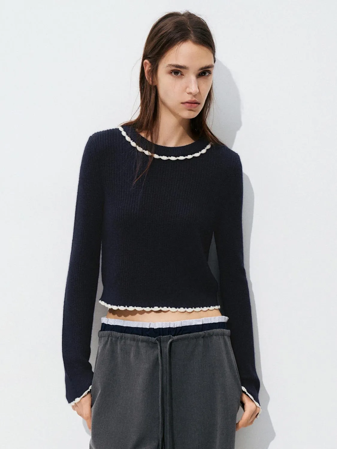 Scallop Hem Knitted T-Shirts sold by Urban Revivo