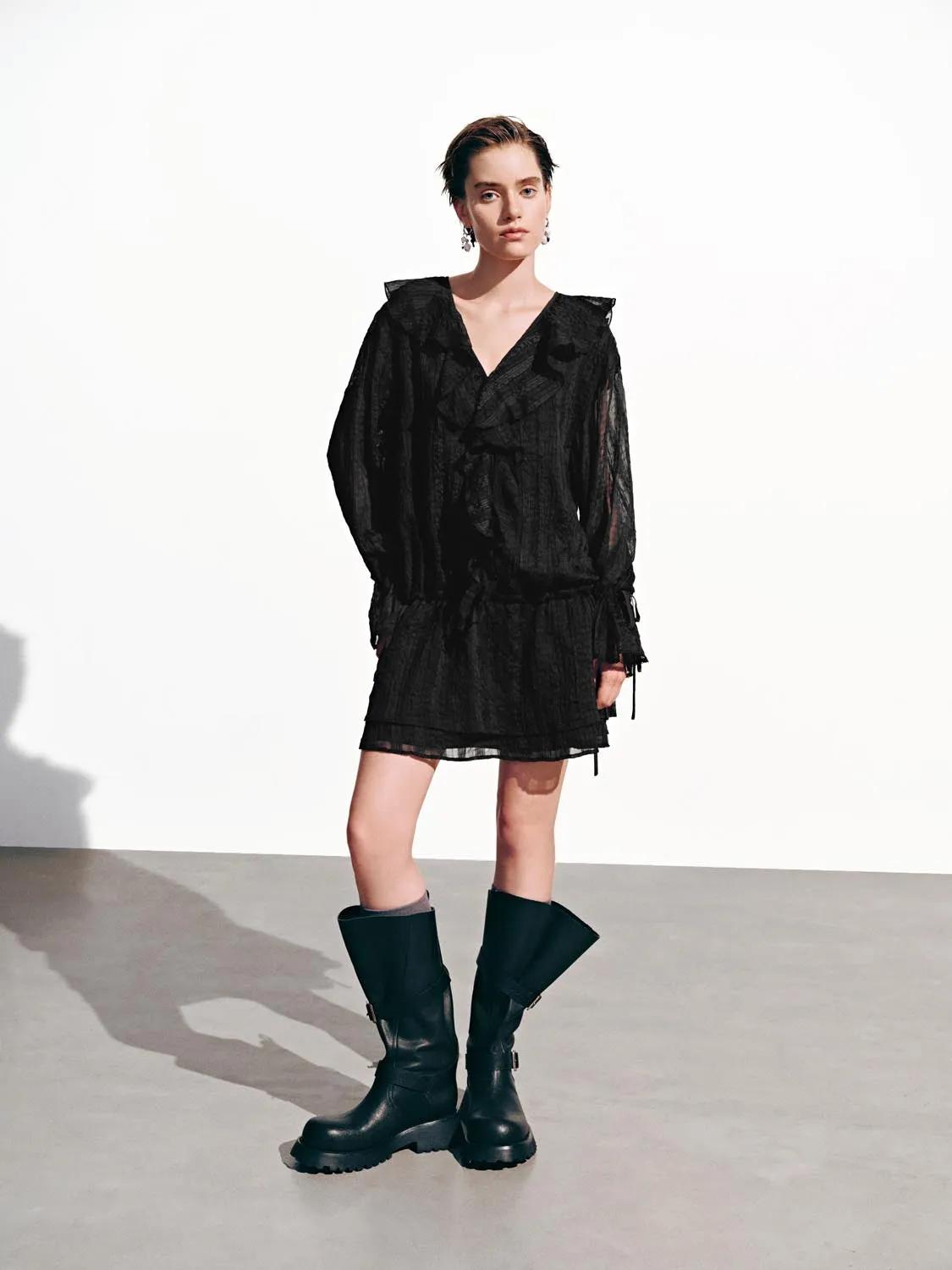 Ruffle A-Line Mini Dresses sold by Urban Revivo product image thumbnail 4