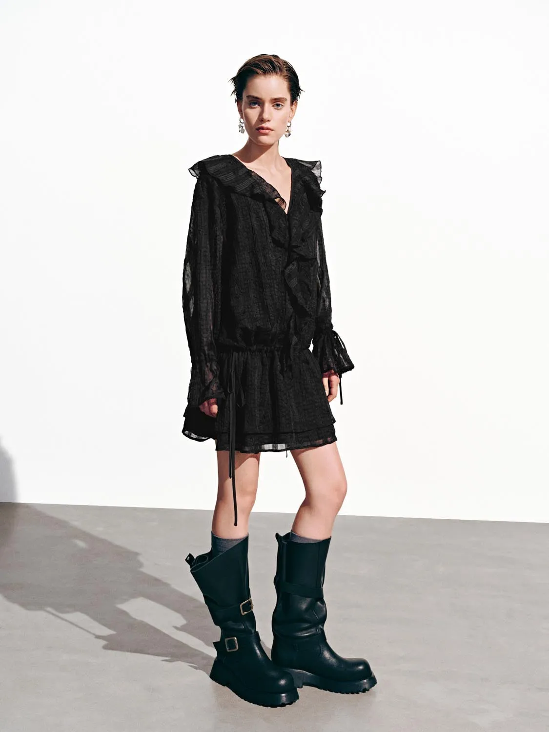 Ruffle A-Line Mini Dresses sold by Urban Revivo product image thumbnail 5