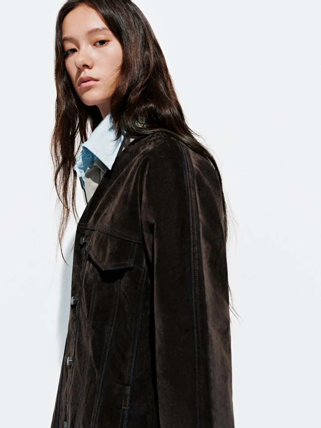 V-Neck Button Up Denim Jackets sold by Urban Revivo product image thumbnail 3