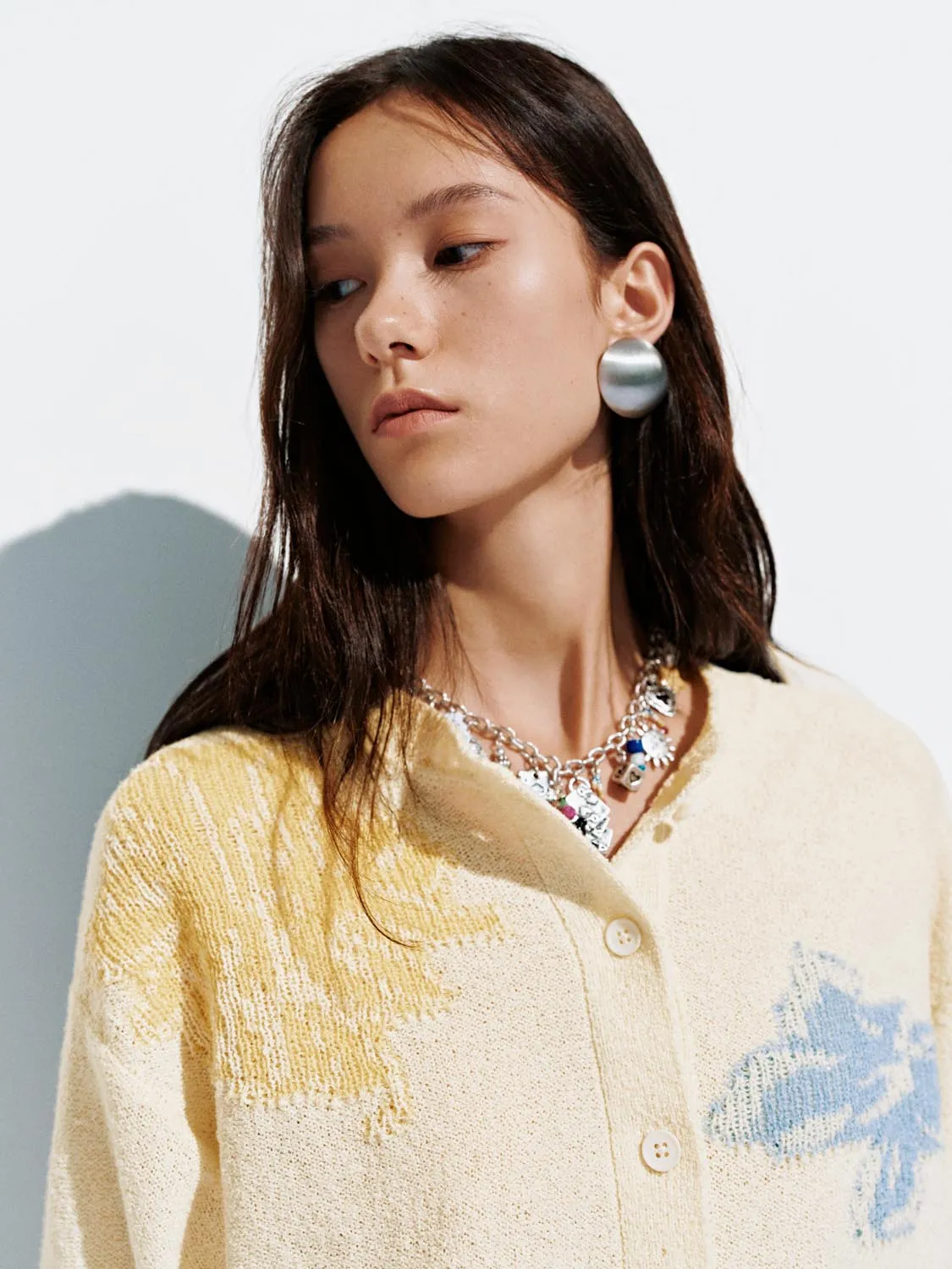 Print Button Up Knitted Cardigans sold by Urban Revivo product image thumbnail 3