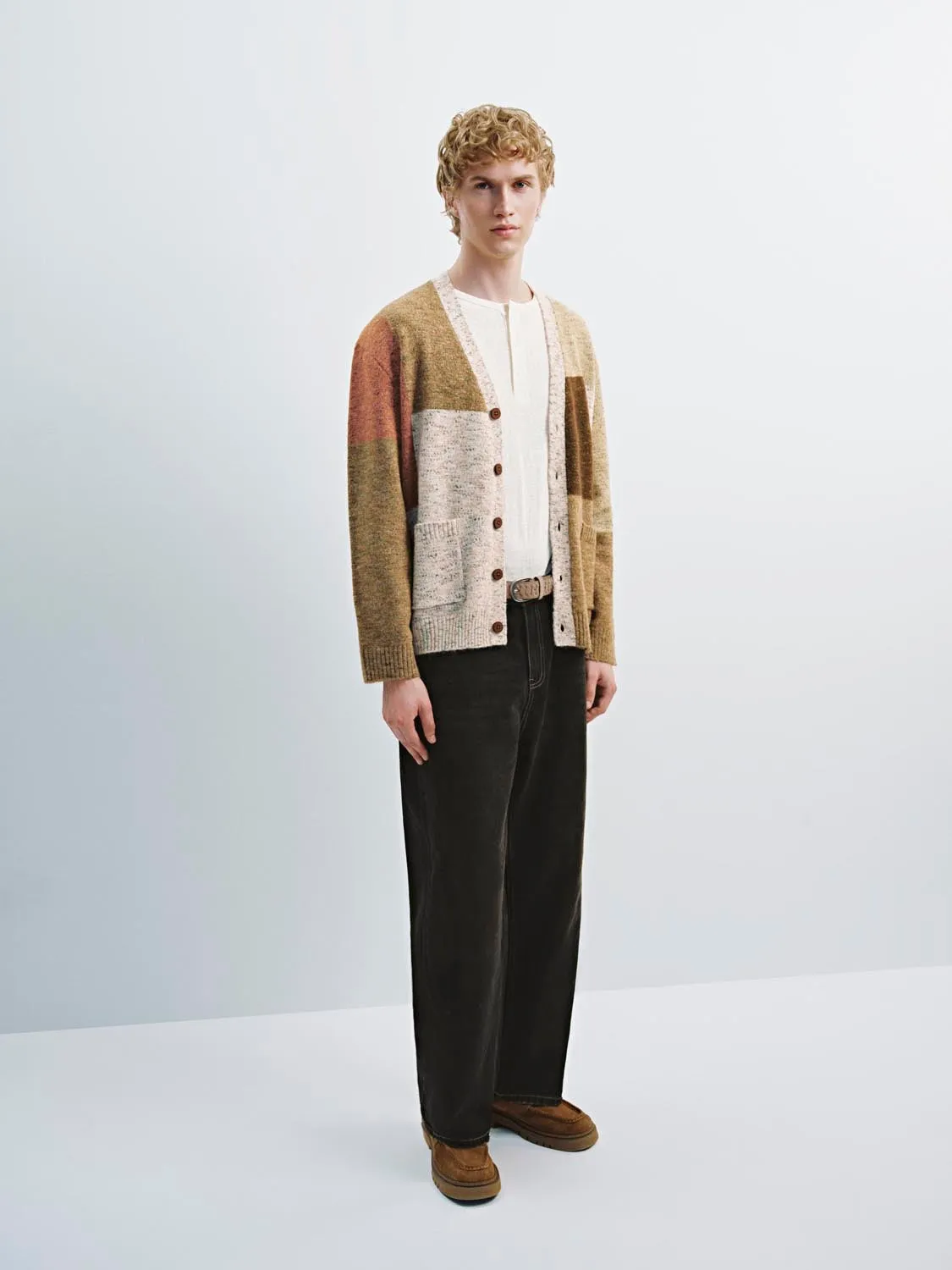 Colorblock Spliced Knitted Cardigans sold by Urban Revivo product image thumbnail 4