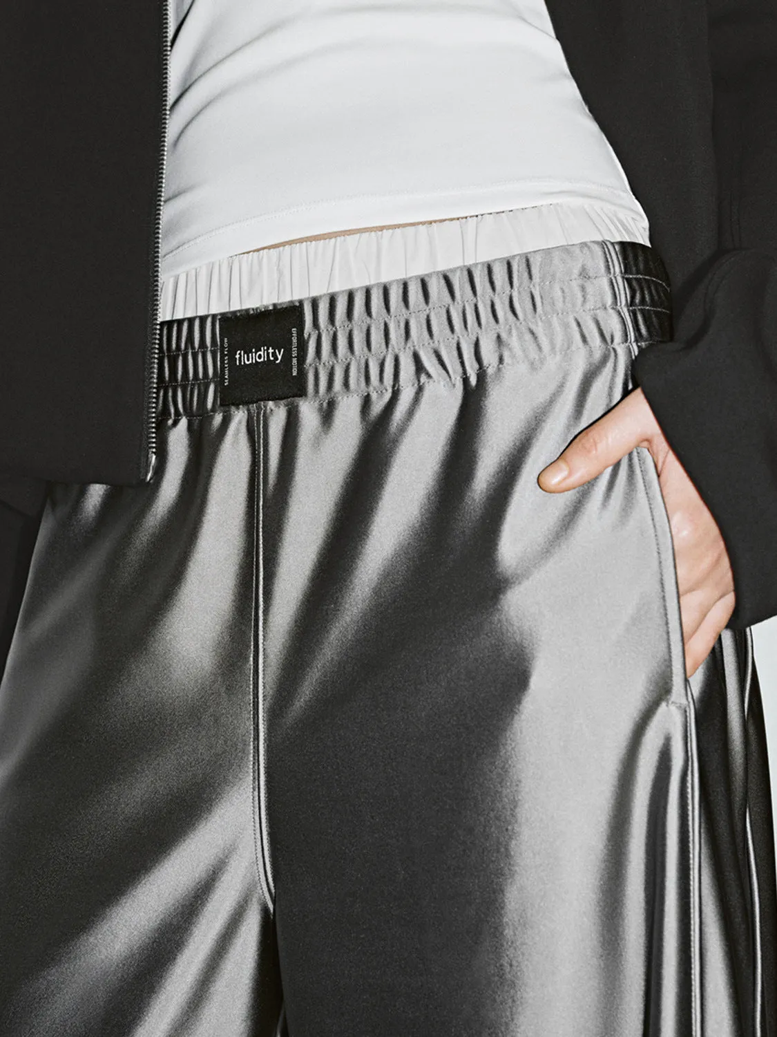 Barrel Pants sold by Urban Revivo product image thumbnail 4