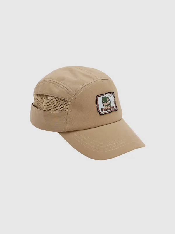 Baseball Caps sold by Urban Revivo