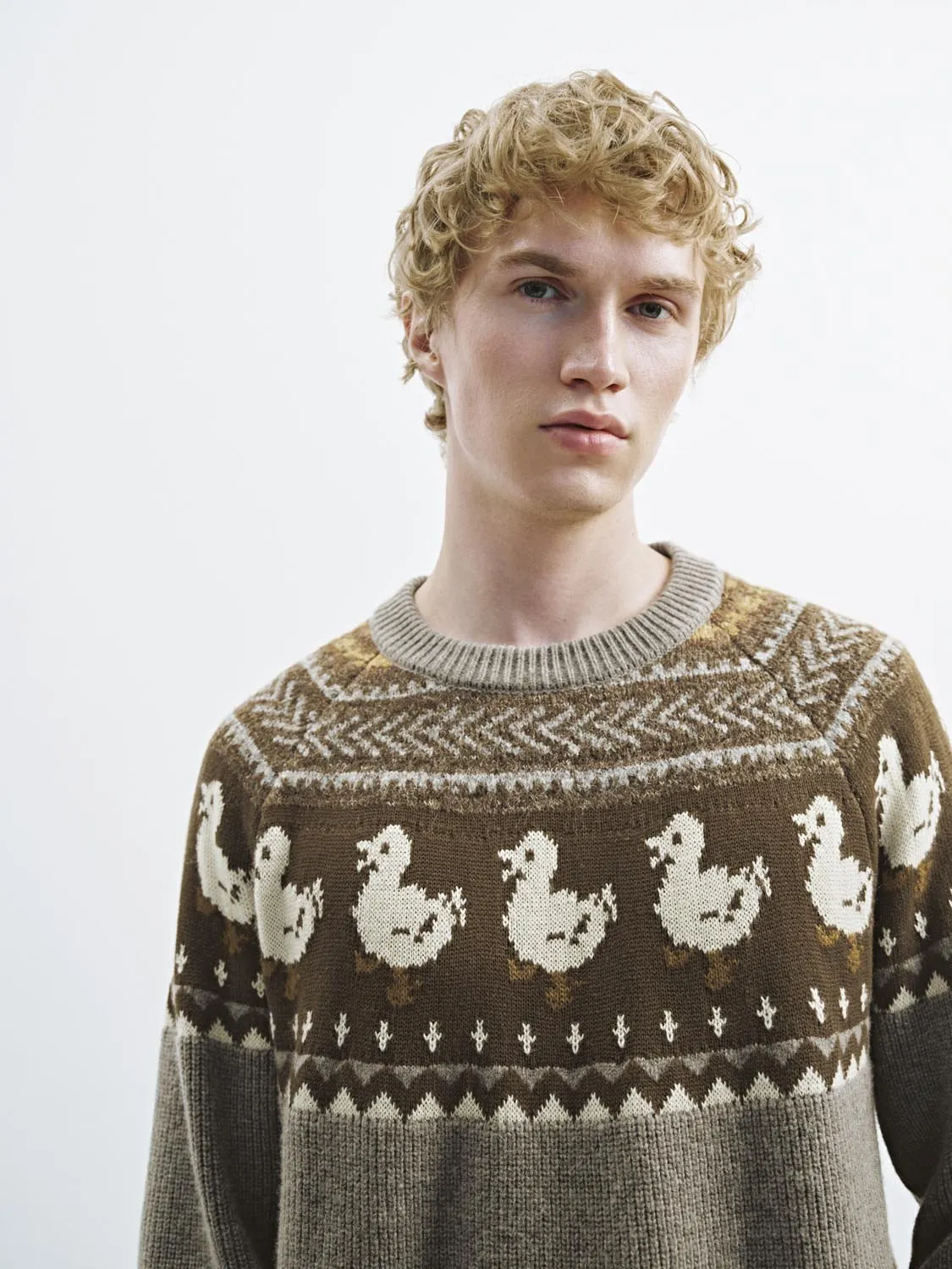 Graphic Long Sleeve Knitted T-Shirts sold by Urban Revivo product image thumbnail 3