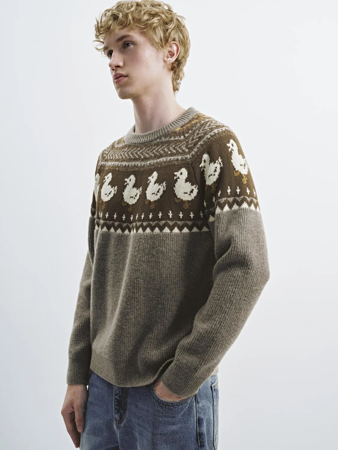 Graphic Long Sleeve Knitted T-Shirts sold by Urban Revivo product image thumbnail 2