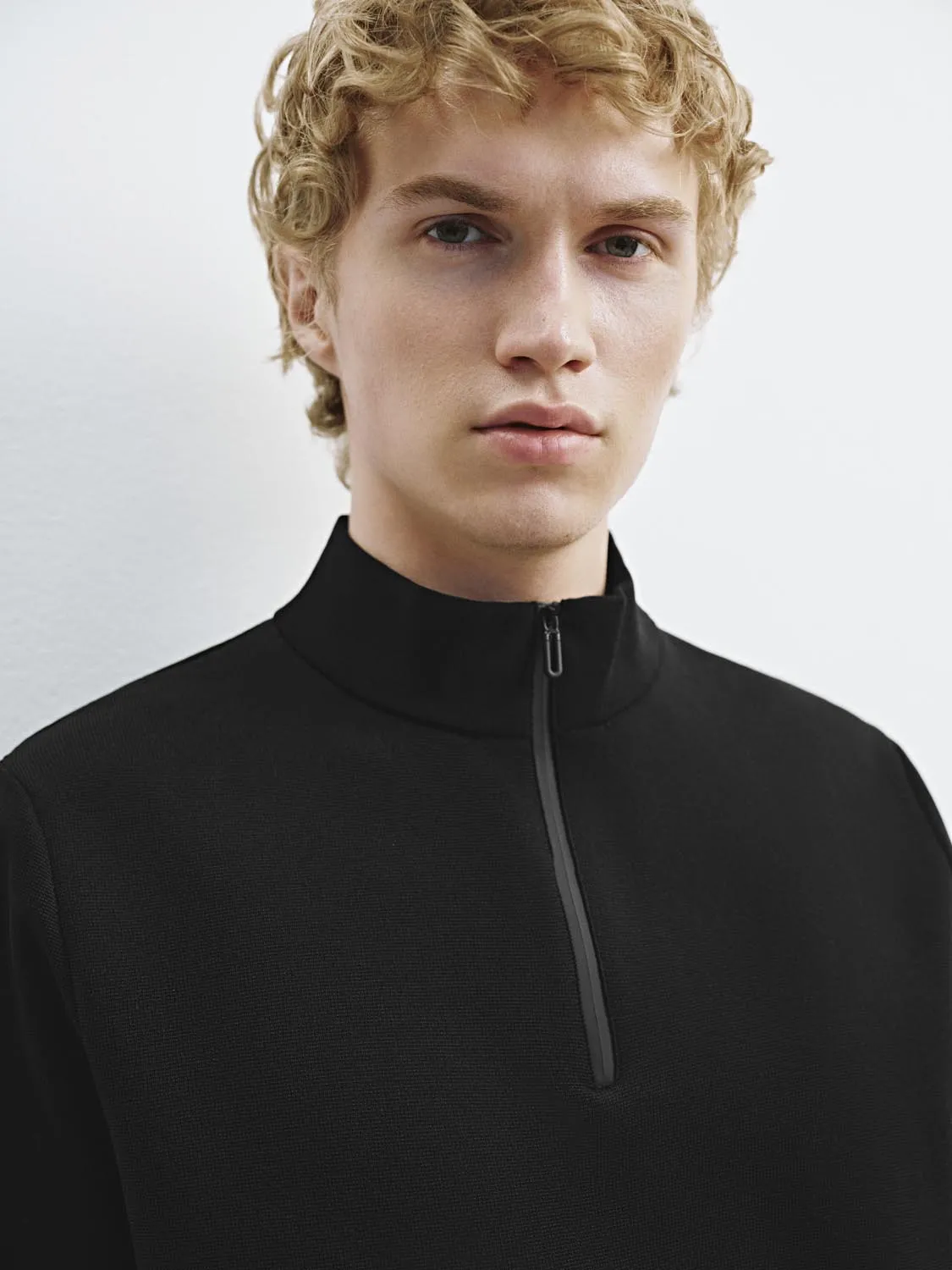 Long Sleeve Polo Knitted T-Shirts sold by Urban Revivo product image thumbnail 3