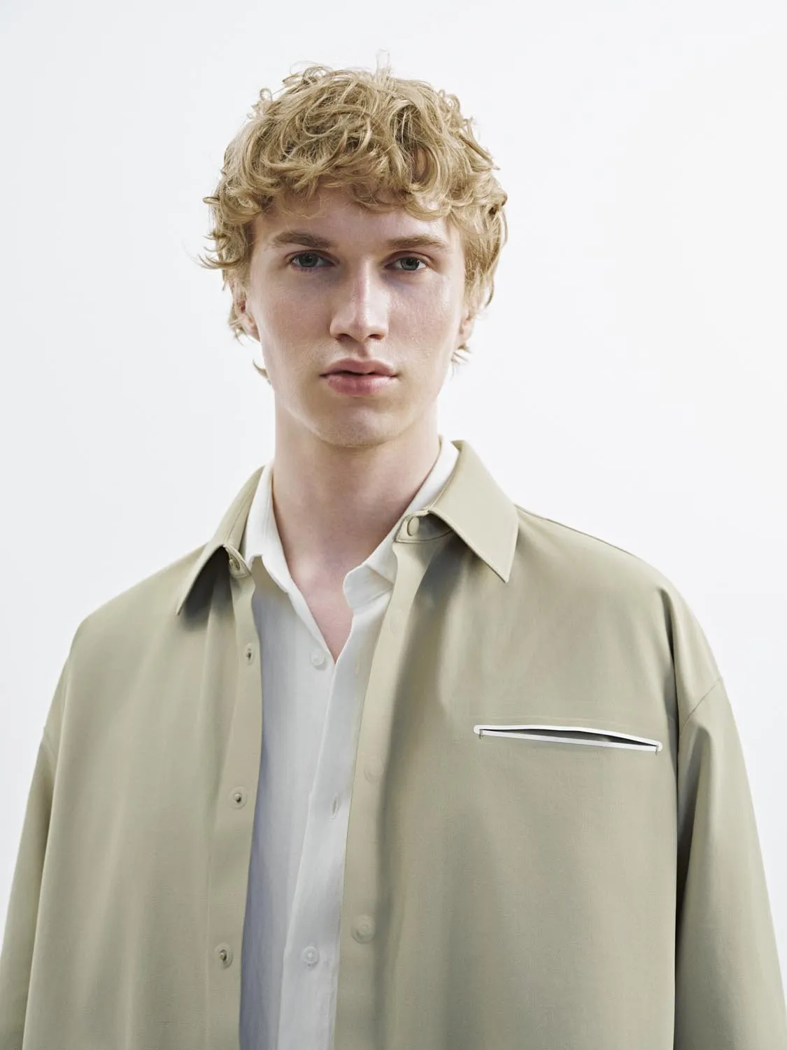 Concealed Button Shirts sold by Urban Revivo product image thumbnail 3