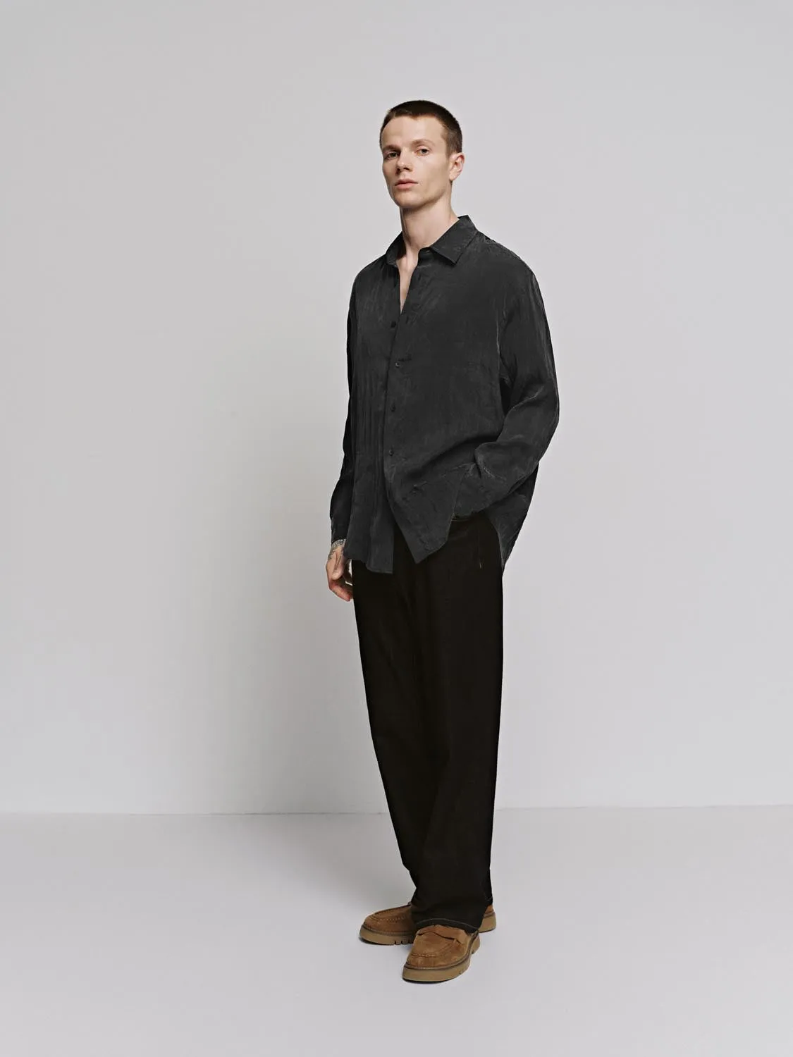 Loose Fit Basic Shirts sold by Urban Revivo product image thumbnail 5