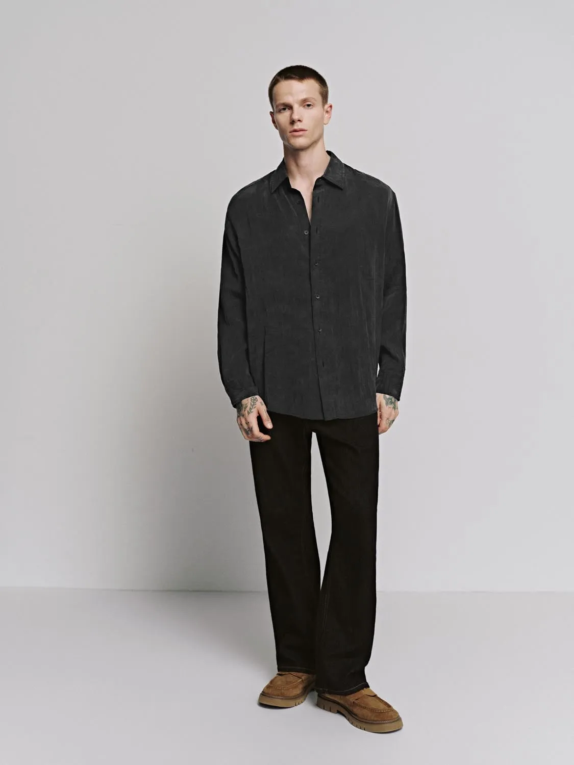 Loose Fit Basic Shirts sold by Urban Revivo product image thumbnail 4