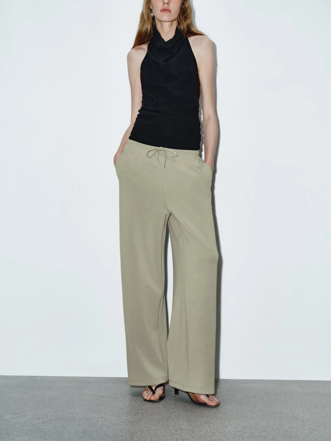Pull On Wide Leg Pants sold by Urban Revivo product image thumbnail 2