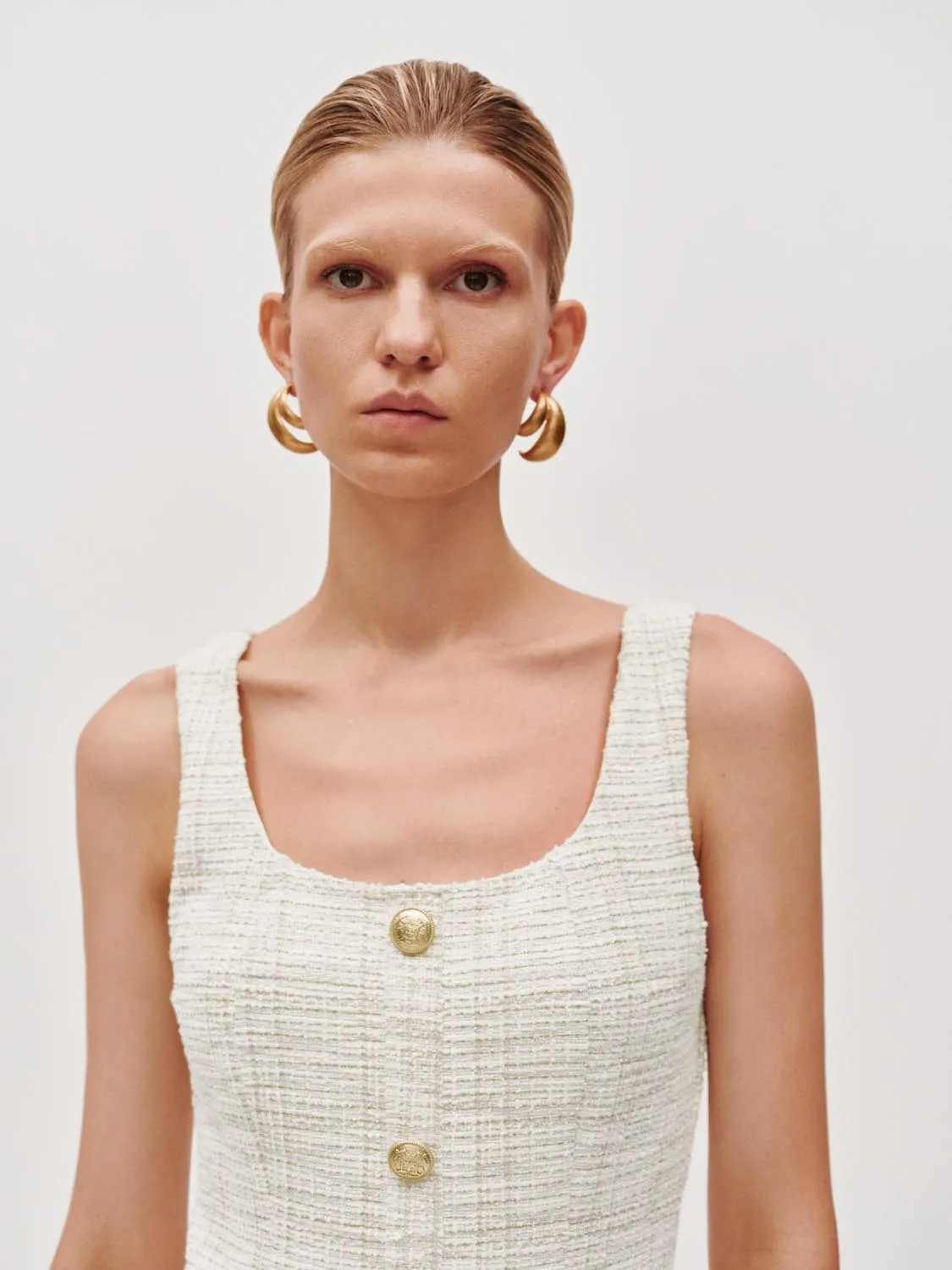 Sleeveless Button Detail Skinny Midi Dresses sold by Urban Revivo product image thumbnail 3