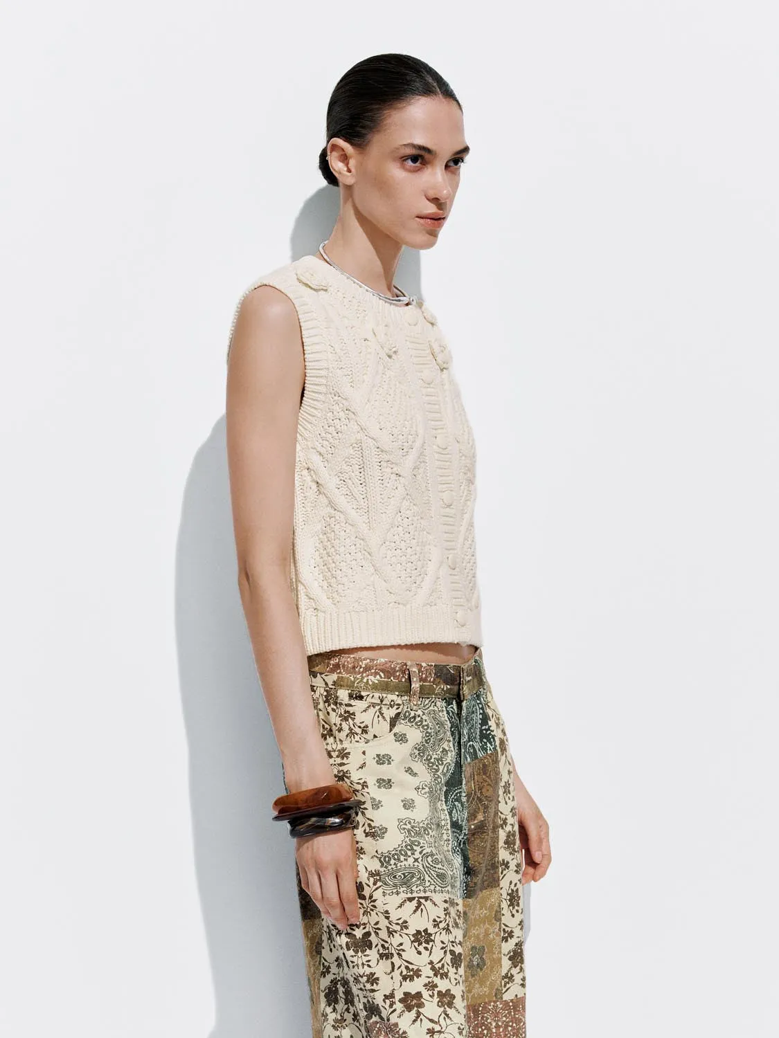 Cap Sleeve Cable Knitted Cardigan sold by Urban Revivo product image thumbnail 2
