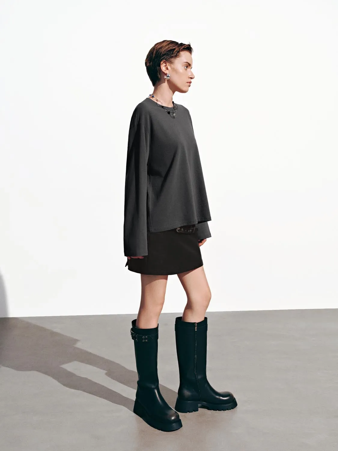 Crew Neck Long Sleeve T-Shirts sold by Urban Revivo product image thumbnail 5