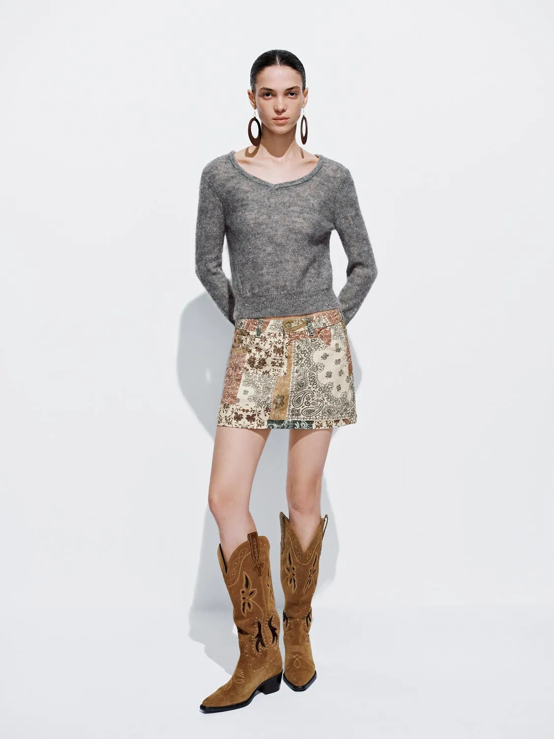 Long Sleeve Knitted T-Shirts sold by Urban Revivo product image thumbnail 4