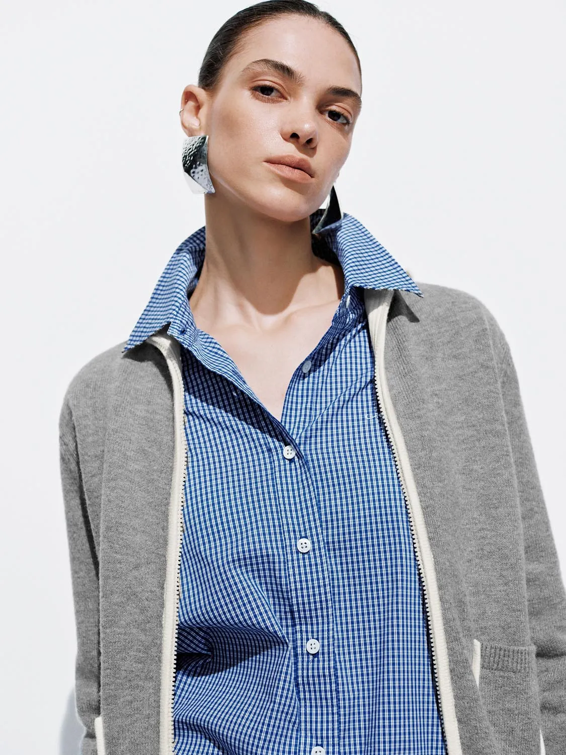 Collared Full Zip Knitted Cardigans sold by Urban Revivo product image thumbnail 3