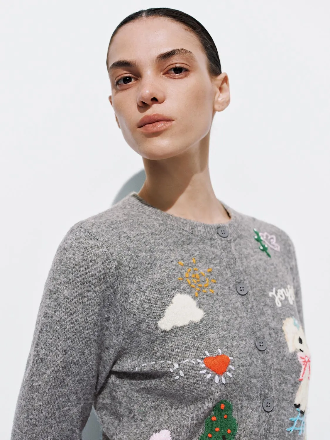 Embellished Graphic Knitted Cardigans sold by Urban Revivo product image thumbnail 3