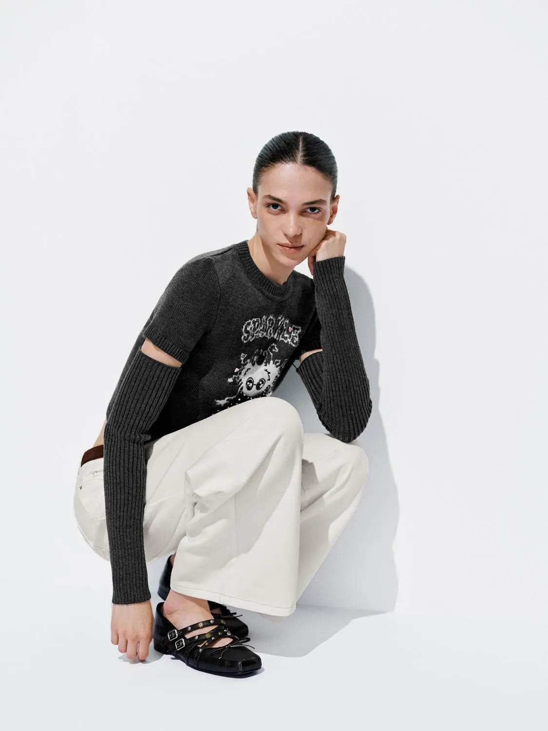 2 Pieces Graphic Knitted T-Shirts sold by Urban Revivo product image thumbnail 2