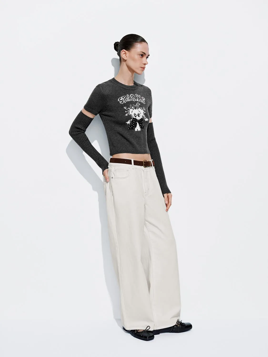 2 Pieces Graphic Knitted T-Shirts sold by Urban Revivo product image thumbnail 5