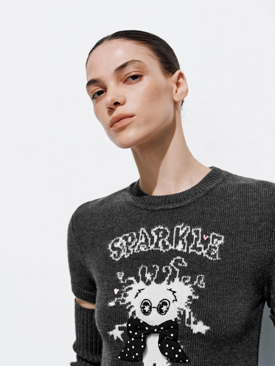 2 Pieces Graphic Knitted T-Shirts sold by Urban Revivo product image thumbnail 3