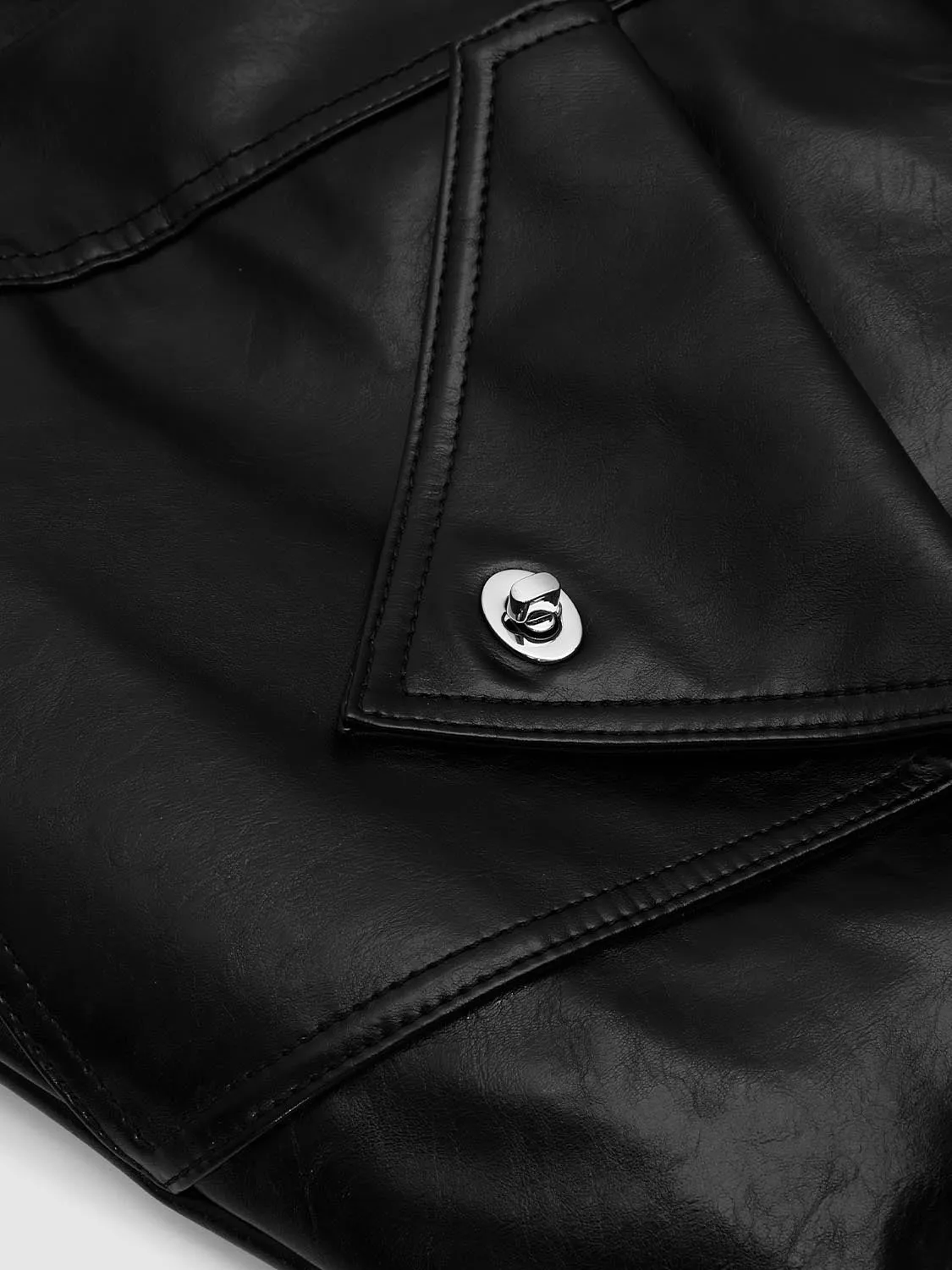 Vegan Leather Oversized Shoulder Bag sold by Urban Revivo product image thumbnail 4