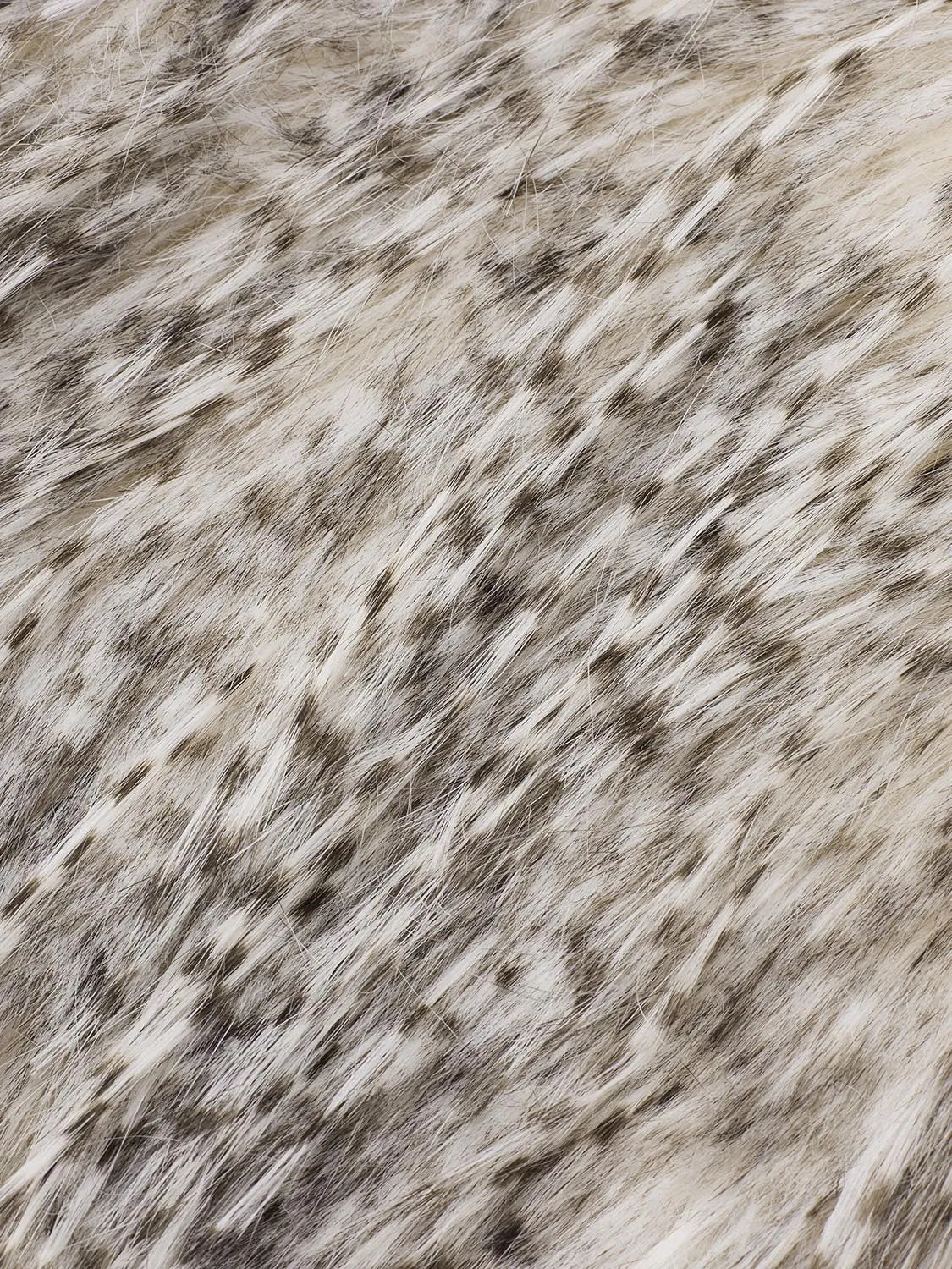 Sleeveless Faux Fur Jackets sold by Urban Revivo product image thumbnail 3