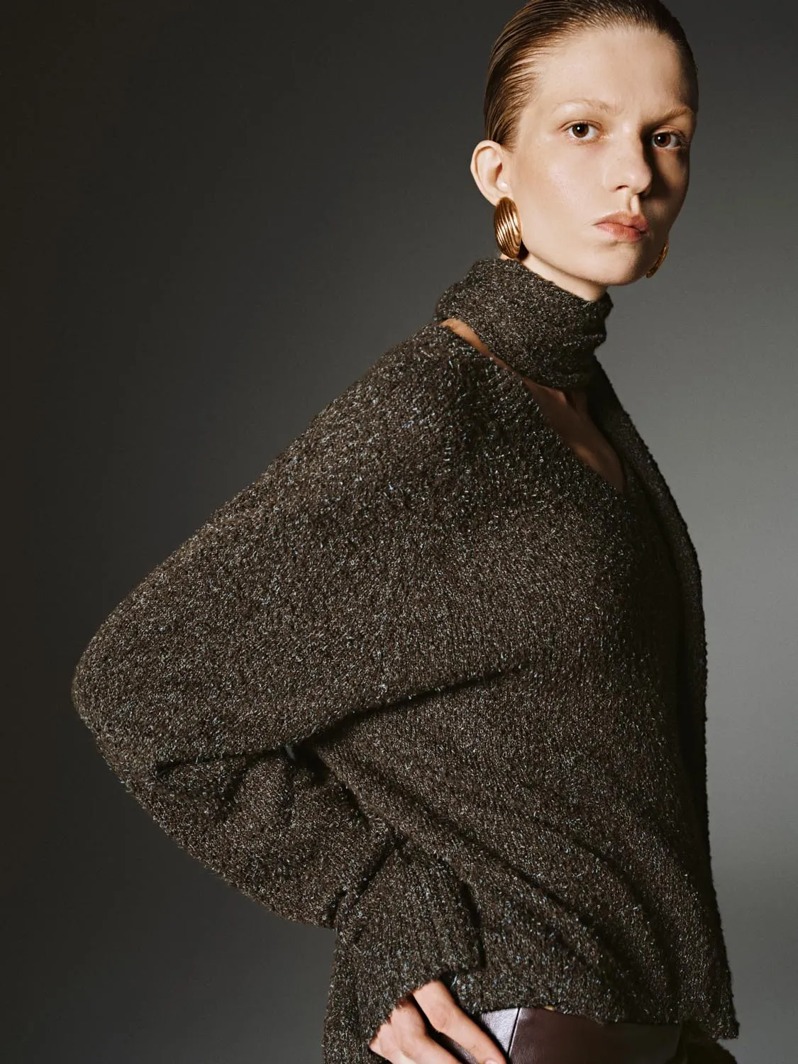 Scarf Neck Long Sleeve Knitted T-Shirts sold by Urban Revivo product image thumbnail 2